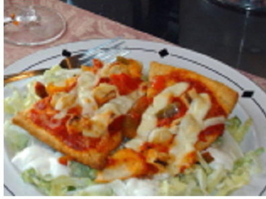 vannisa's chicken parmesan pizza