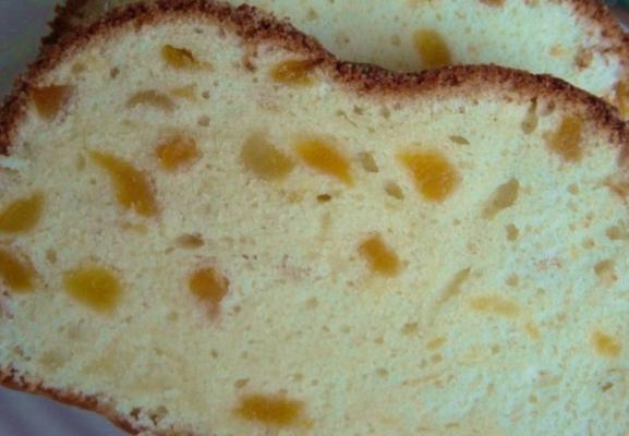 abrikozen-amandel-rum pond cake