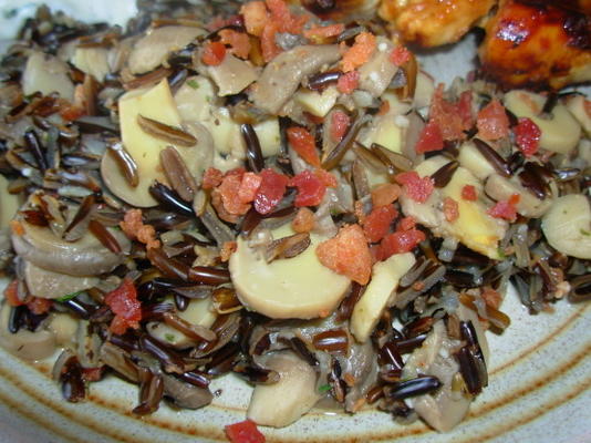 wilde rijst met champignons