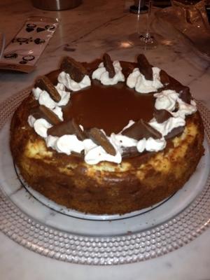 toffee cheesecake met karamelsaus