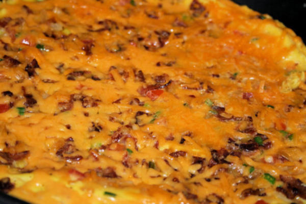 open-faced spek en hash browns omelet