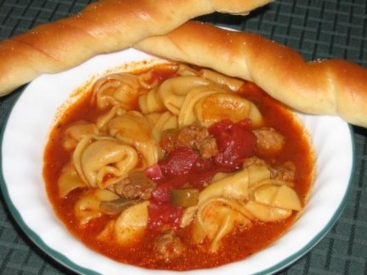 Italiaanse soep met dille