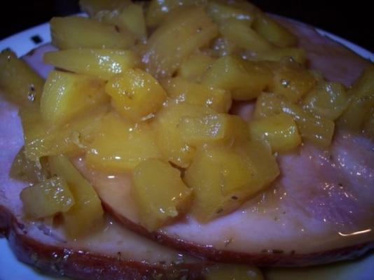 ananas en rozemarijn geglazuurde ham