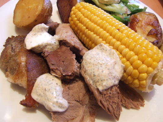 yoghurt en muntchutney