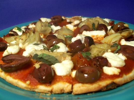 artisjok, olijven en geitenkaas pizza