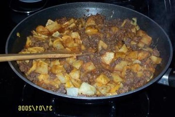 cheesy potato taco skillet