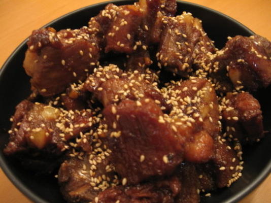 knoflook spareribs of kippenvleugels