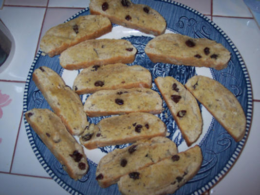 zachte kaneel roostert bananebiscotti met een crunch