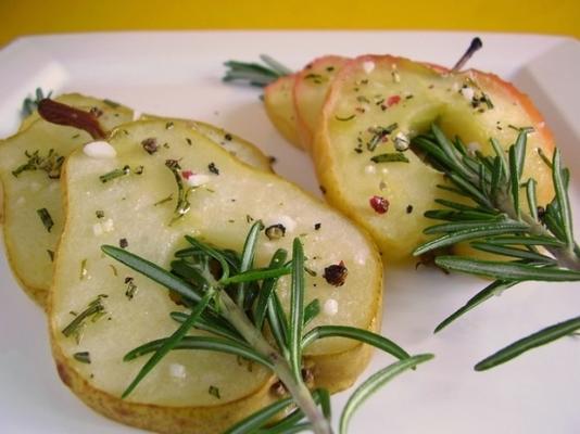 geroosterde appels en peren met rozemarijn