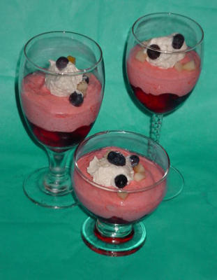 drijvende fruitparfaits