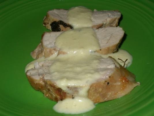 varkensvlees met een blauwe kaas appel en mosterd saus