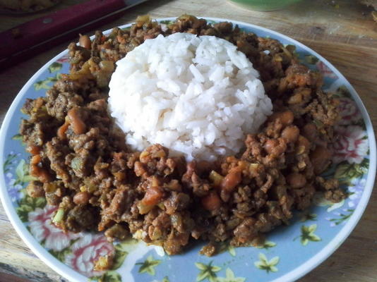 black eyed peas keema curry pita sandwich