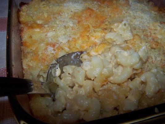 een eenvoudige gebakken macaroni en kaas