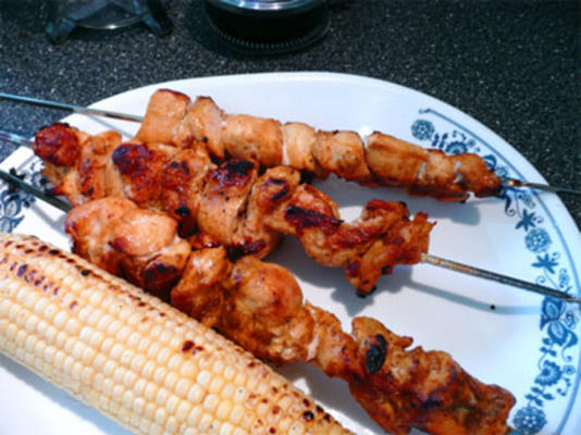 gekruide skewered chicken (chicken sosaties)