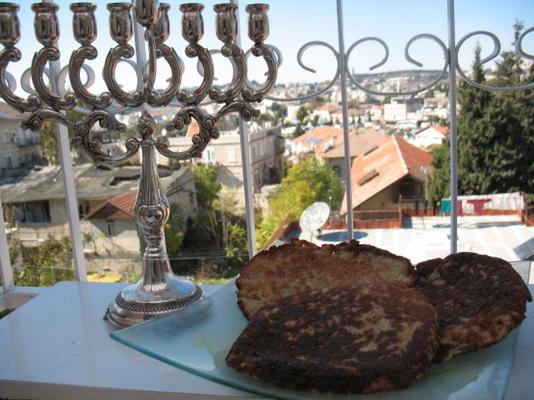 buchinik (cartoflan) -galicische aardappelpannenkoekjes (latkes)