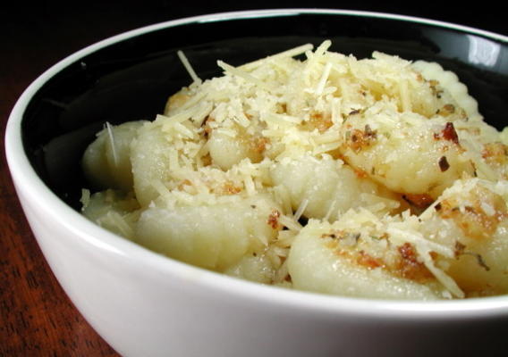 aardappel gnocchi in verbrande botersaus