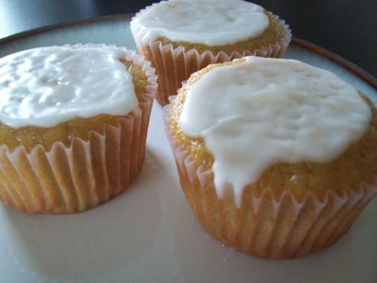 marsepein (kop) cake (s) met lemonglaze