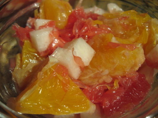 jicama citrus salade met sangria dressing