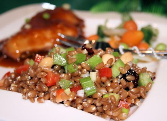 kruidige wheatberry-salade