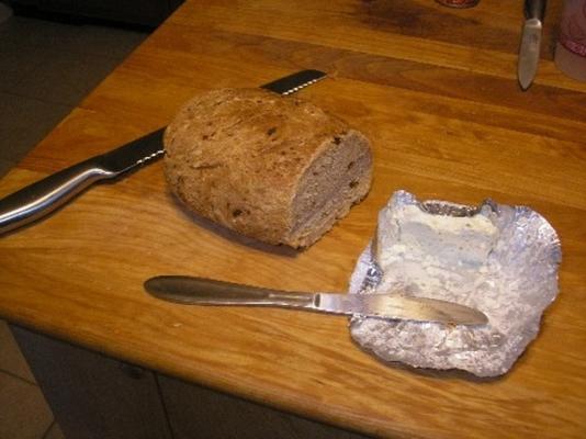 geroosterde knoflook en zongedroogd tomatenbrood