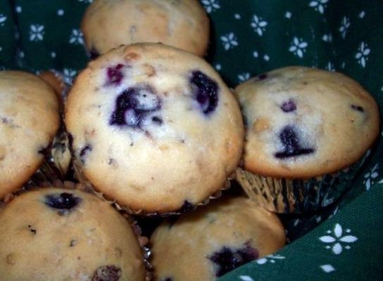 Blueberry Pecan-muffins met behulp van keukenmachine