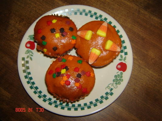 herfst kruiden cupcakes met pompoen-spice glazuur