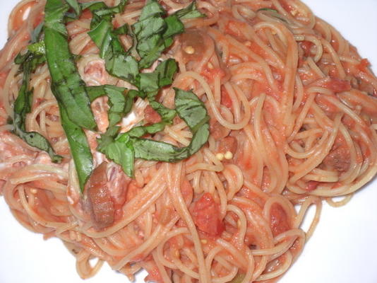 spaghetti met aubergine en geitenkaas