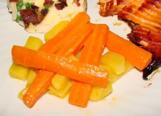 wortels en rutabagas met citroen en honing