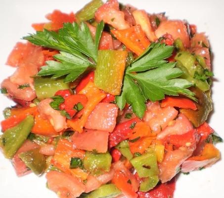 Marokkaanse tomaat en capsicum salade