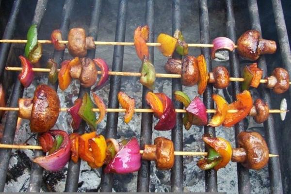 beste gemarineerde veggie kabobs