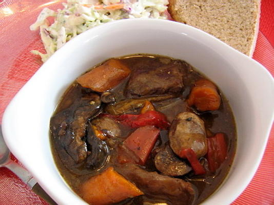crock pot beef en mushroom stew