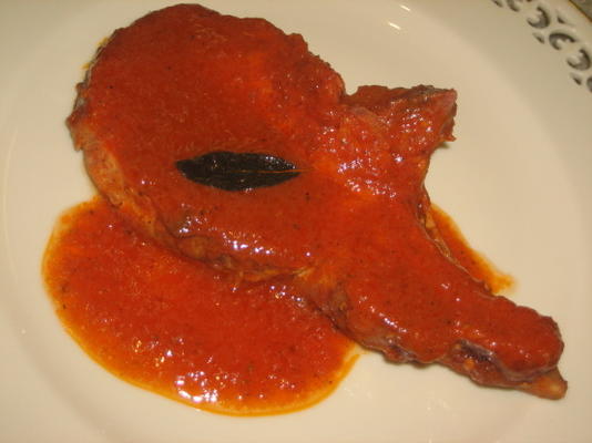 varkenskoteletten in tomatensaus