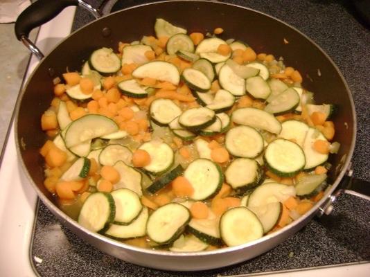 courgette en worteltjes met sinaasappel