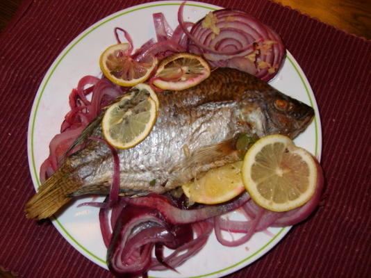 hele gebakken tilapia