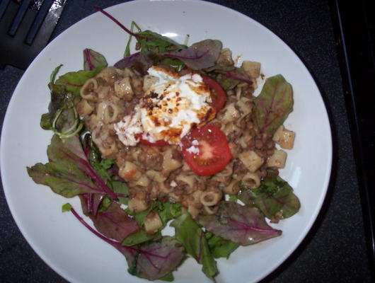 pasta met linzen en geitenkaas