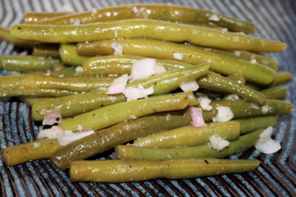 groene bonen met witte wijn en knoflookvinaigrette