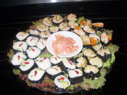 avonutty sushi