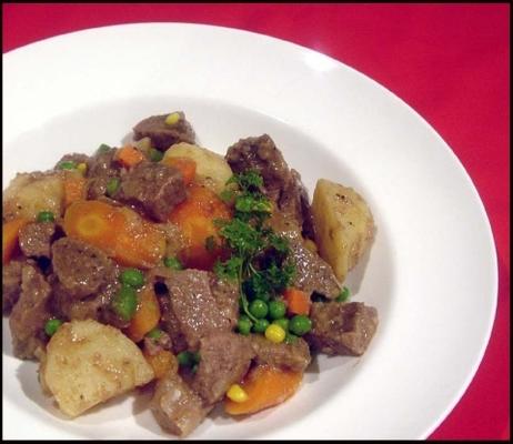 mum's beef of chicken casserole