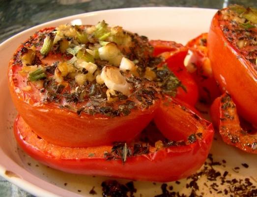 tomaat gevuld rode paprika