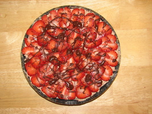 miss aimee b's chocolate strawberry pie