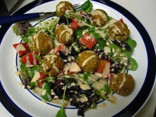 veganistische falafel salade