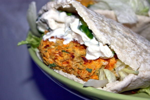 falafel pitas