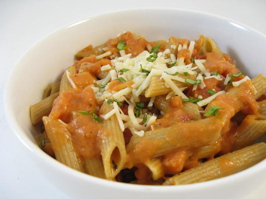 magere penne alla wodka saus