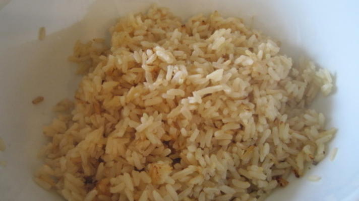 bruine rijst met miso (rijstkoker)