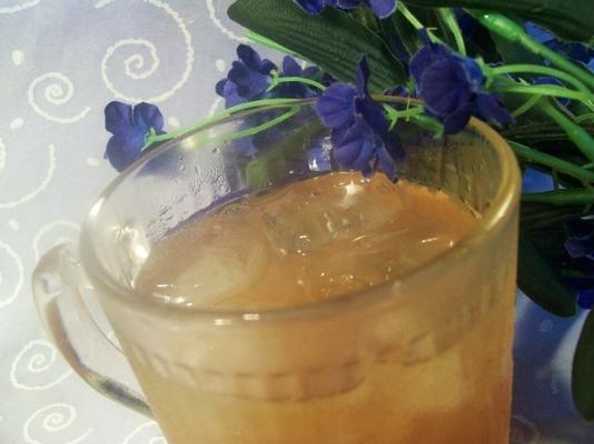 california ice tea door ina garten (contessa op blote voeten)