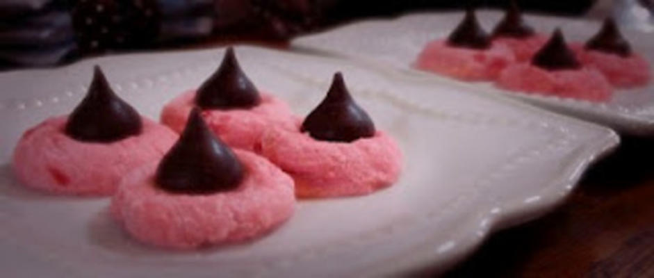cherry chocolate kiss cookies - valentijn kussen