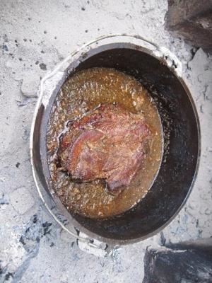 carne en su jugo (vlees gekookt in zijn eigen sap)