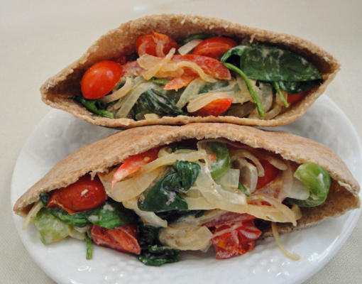 Griekse veggie pita sandwich