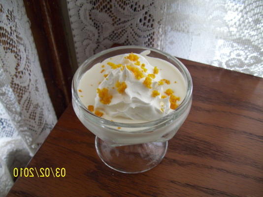 lichtoranje mousse