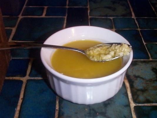 Perzische knoflook dip